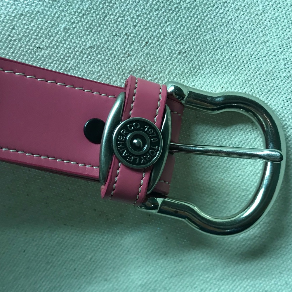 Pink Tory Leather Belt 30” 💖🦄